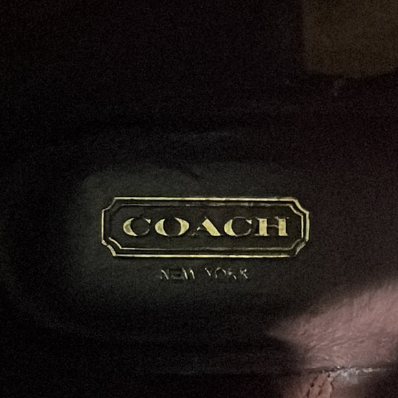 Coach Valentine signature C leather boot. Size 6 - Picture 10 of 13